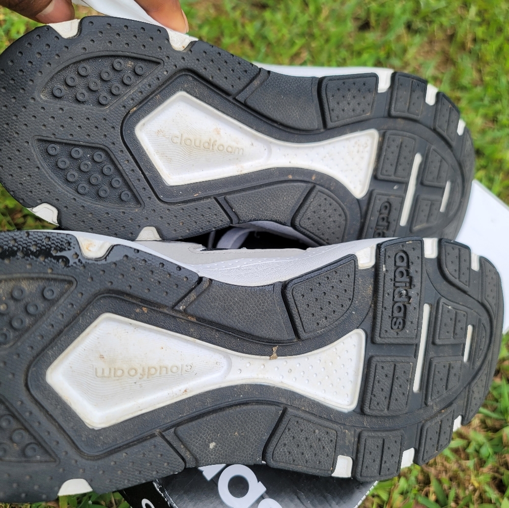 Shoe - Picture 4 of 6